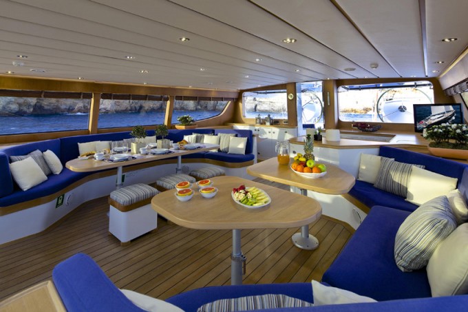 Yacht lounge design